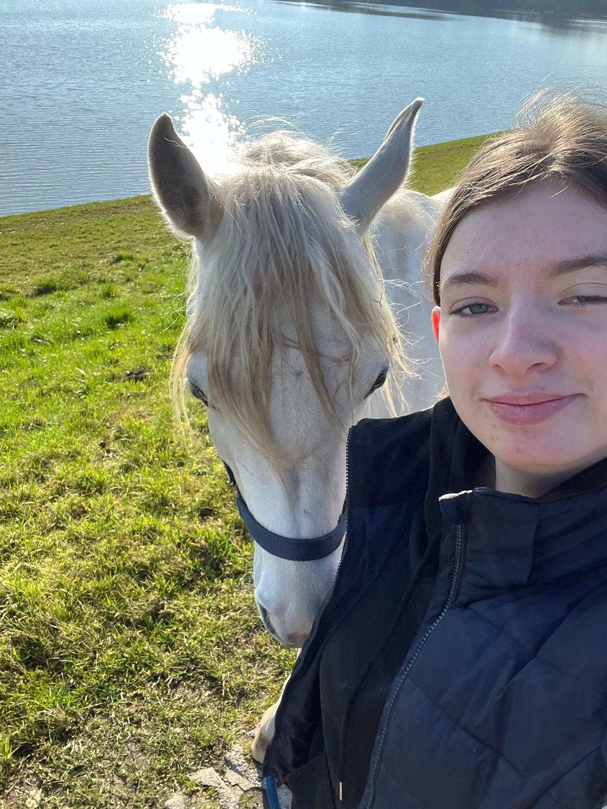 Caitlyn met haar paard